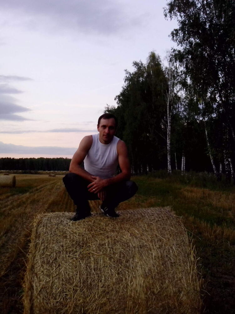  ,   Alex, 43 ,   ,   , c 