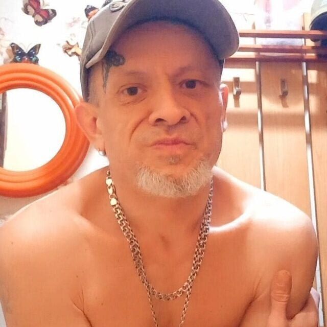  45771527  Hermann, 44 ,    