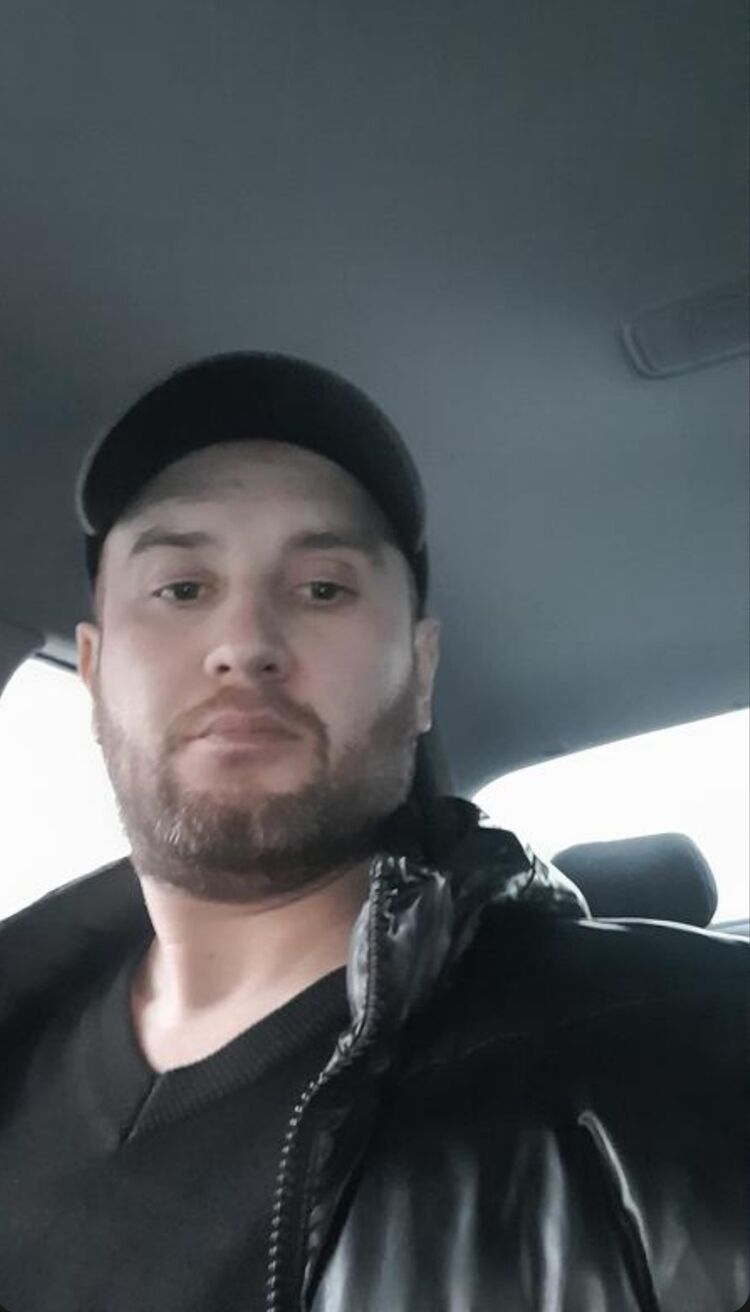 deleted,   Daler, 39 ,   ,   