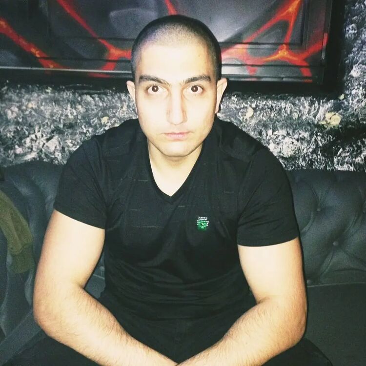  45176857  , 31 ,    
