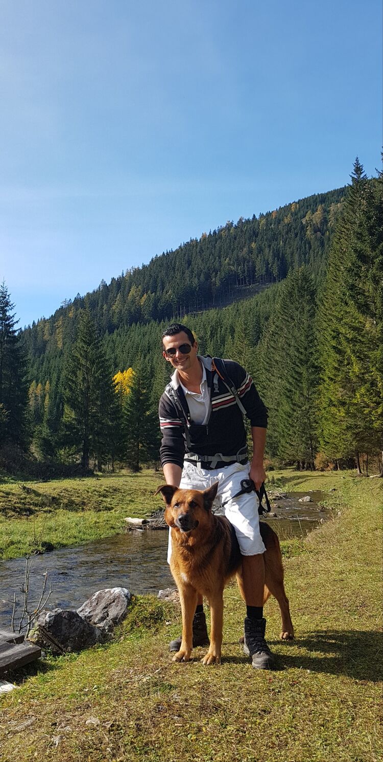  -,   Tobias, 32 ,   ,   , c , 