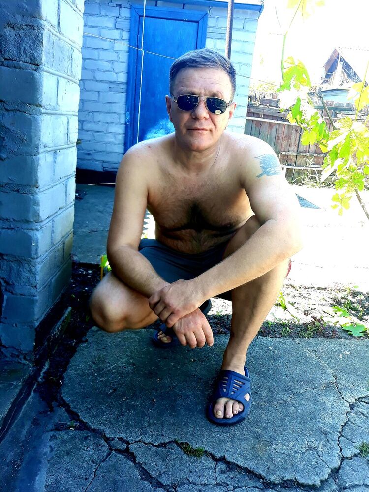  21095527  Sasha, 56 ,    