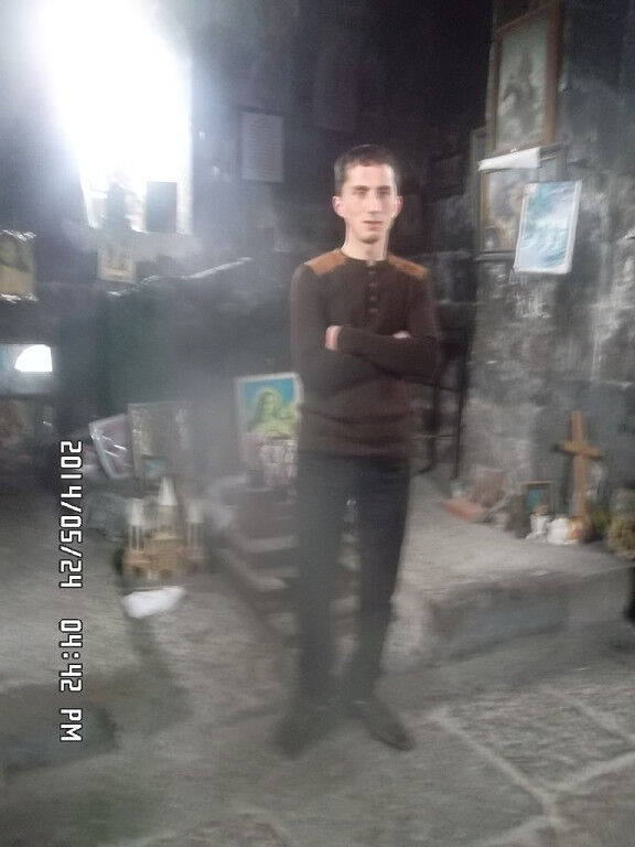  7534367  Artak, 35 ,    