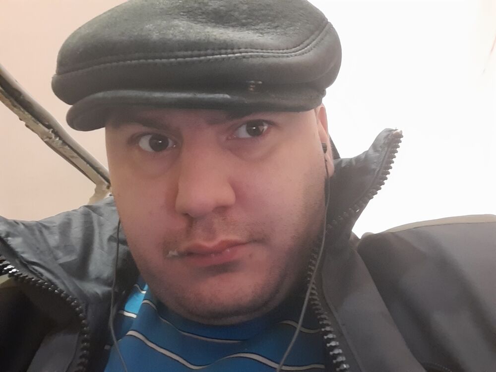  ,   Pavel, 36 ,   ,   , 
