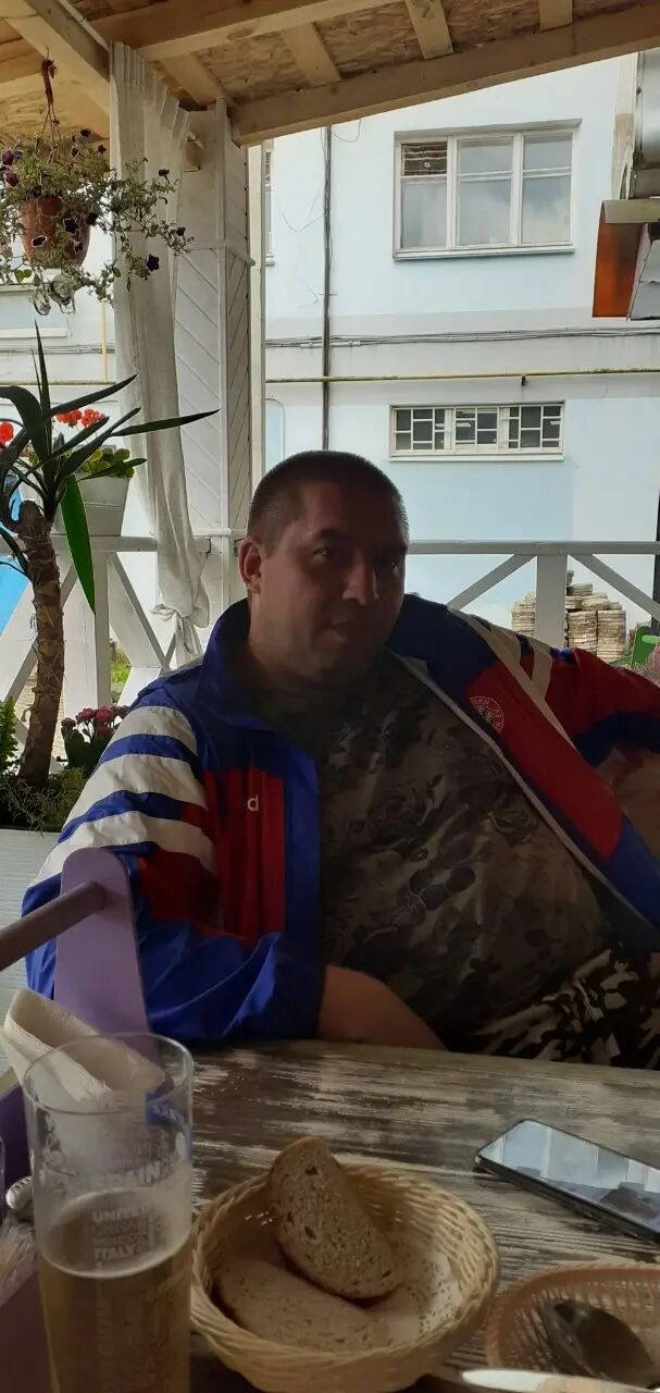  49021507  BOYKA, 38 ,    