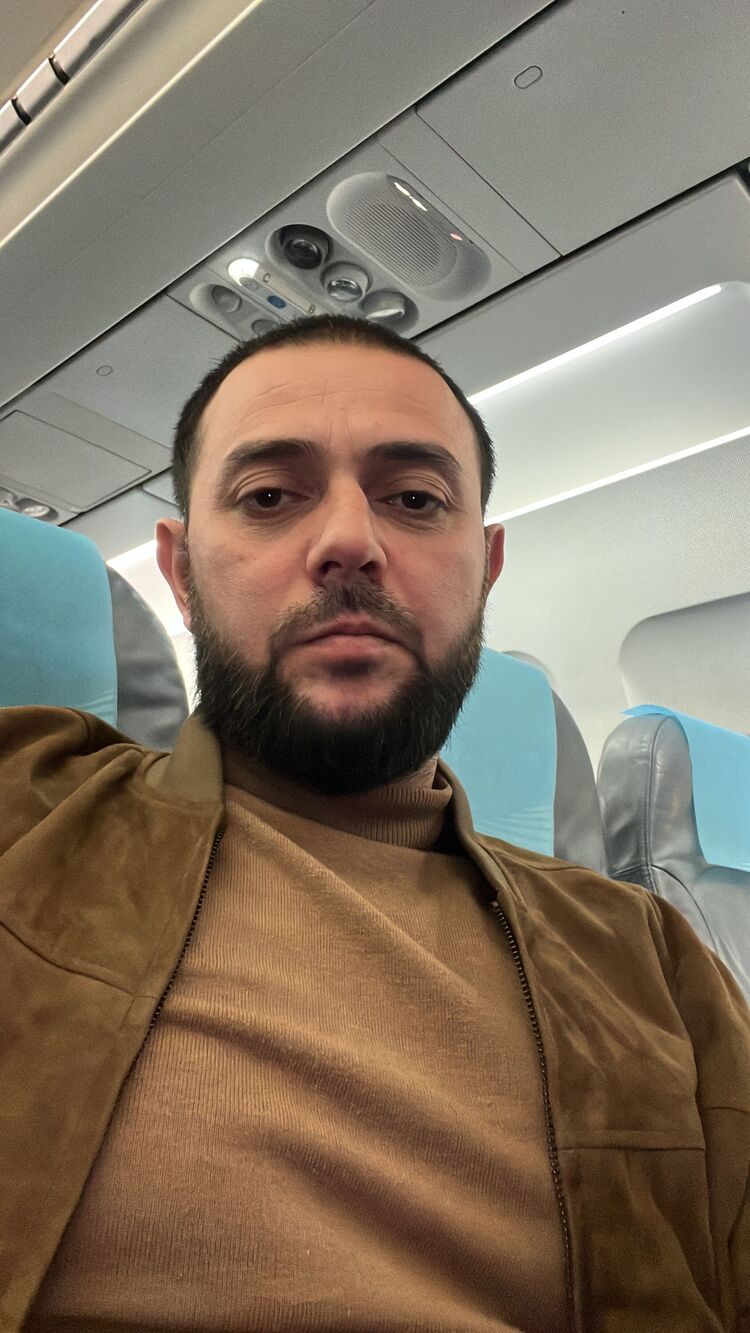  ,   , 40 ,   ,   