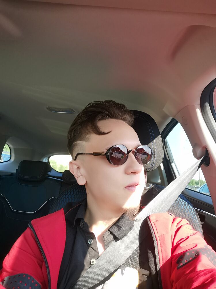  35799047  , 28 ,    -