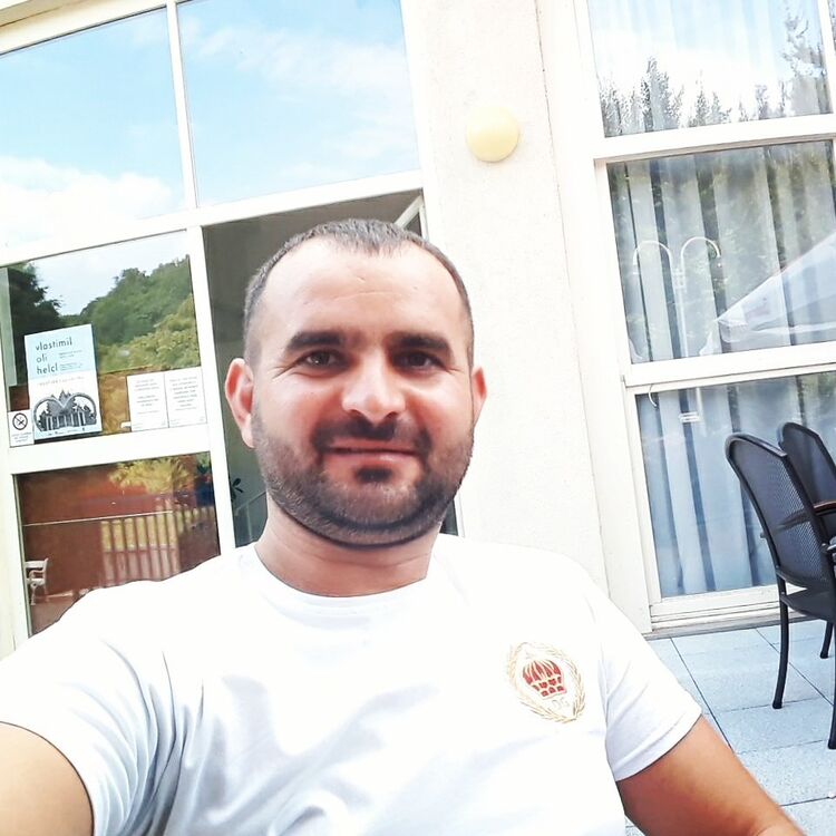  ,   RAUL, 37 ,   ,   , c 