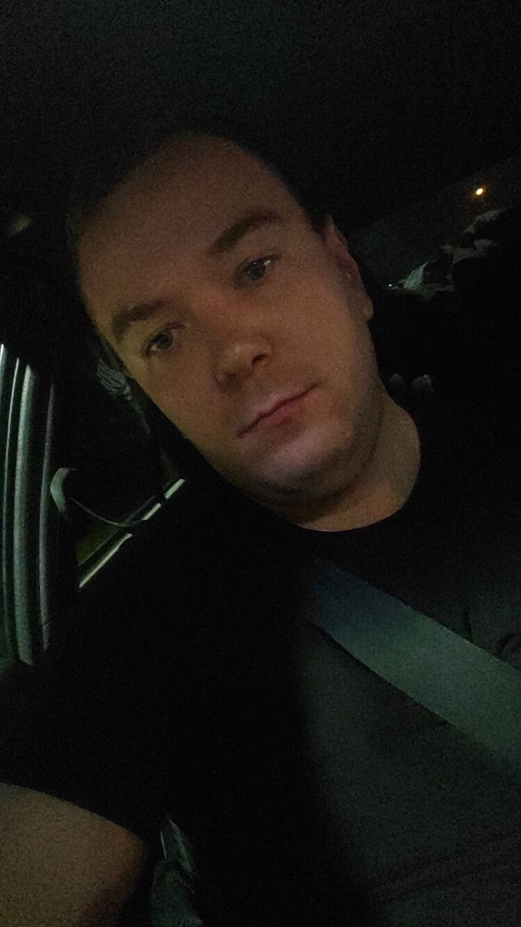  43811407  Aleksei, 25 ,    