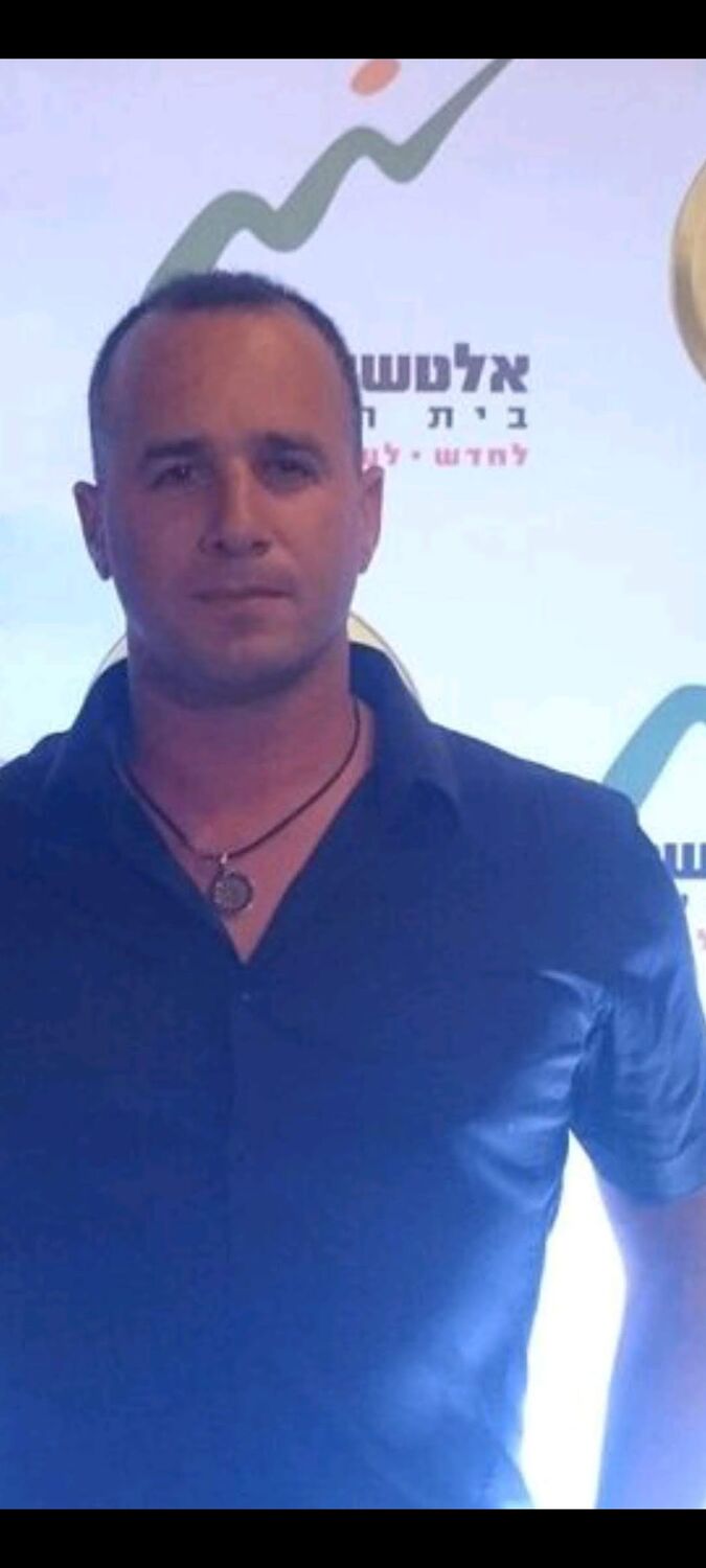 23989927  Shai, 50 ,    Tel Aviv-Yafo