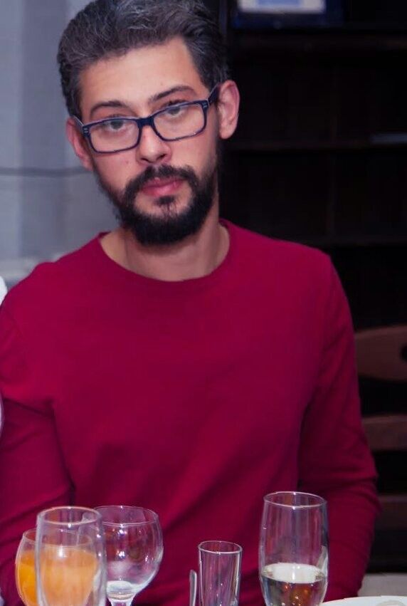  8512487  , 39 ,    --