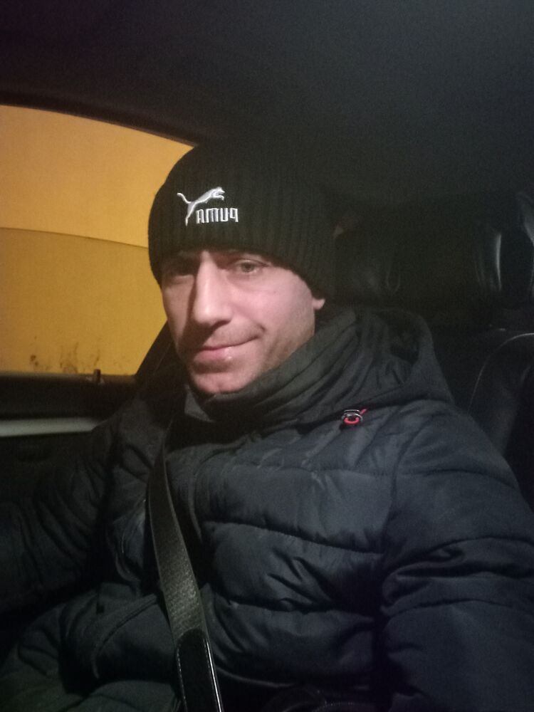  ,   Andrei, 37 ,   ,   , 