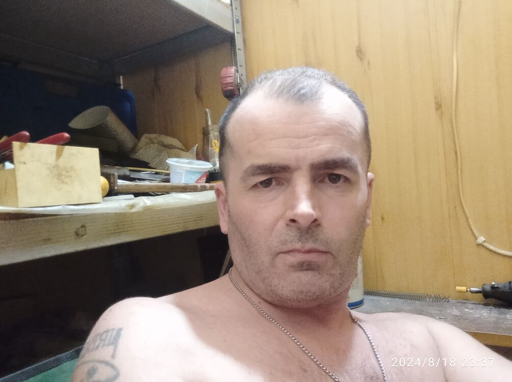  51984167  , 47 ,    