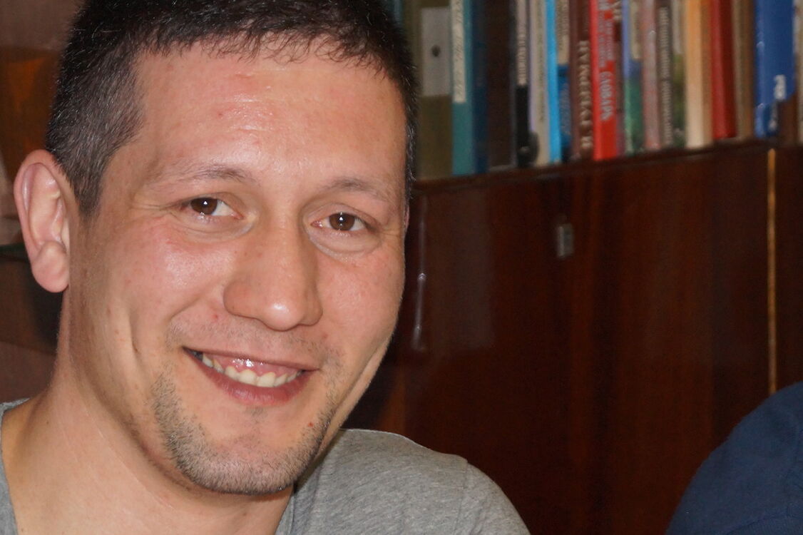  ,   Oleg, 42 ,   