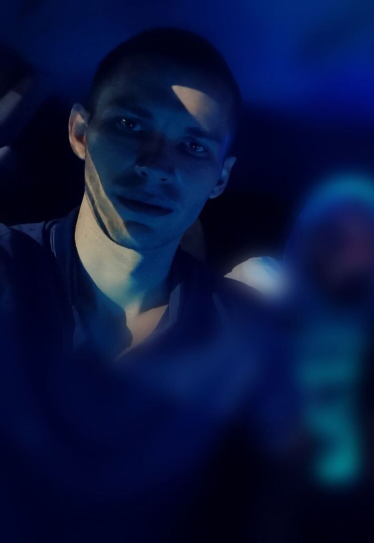  44265167  Alexandr, 31 ,    --