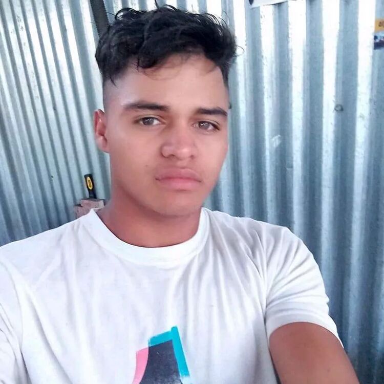  Grenville,   Ariel, 21 ,   ,   