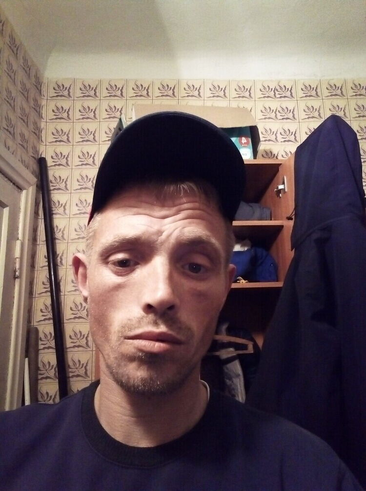  21238017  , 39 ,    