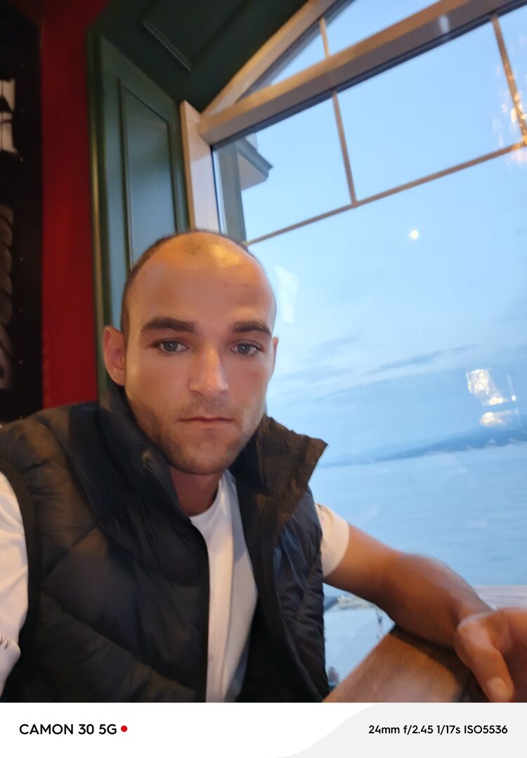  47041097  Alexey, 32 ,    