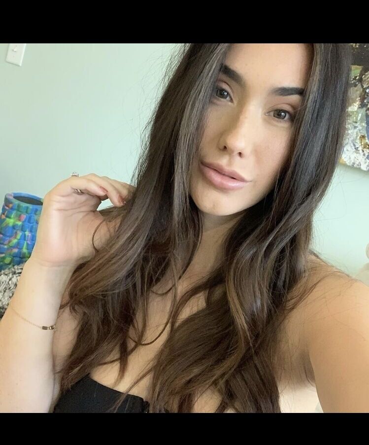  53115957  Vika, 25 ,    