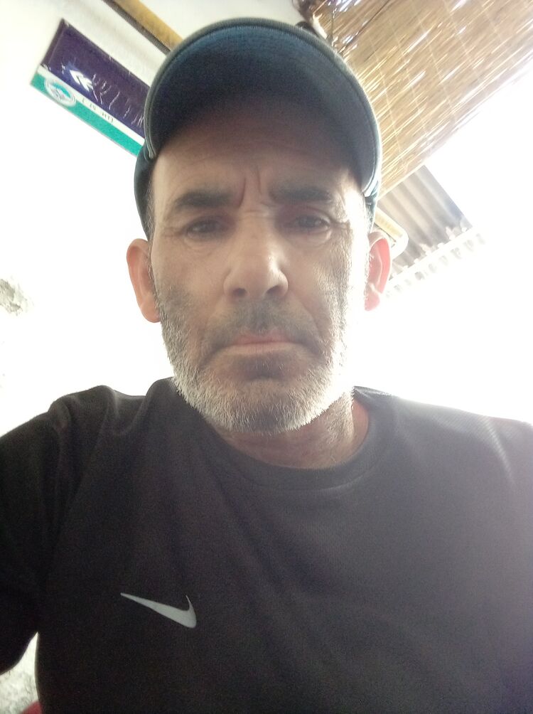  46084227  Hasan, 52 ,    