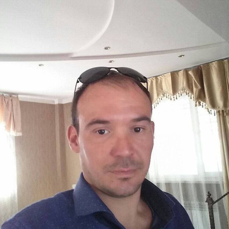  ,   Rashid, 43 ,     , c 