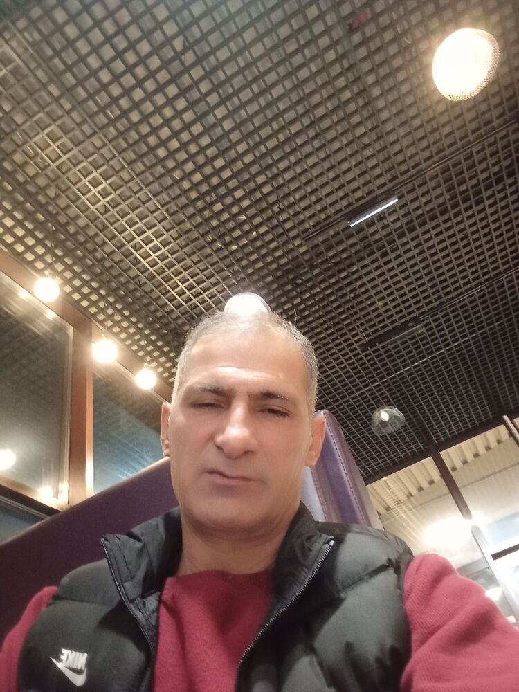  48407697  Baki, 50 ,    