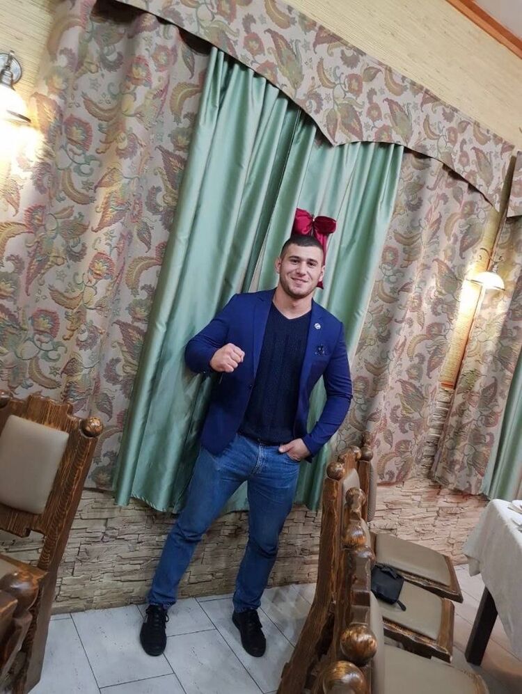  ,   Rystam, 29 ,   ,   