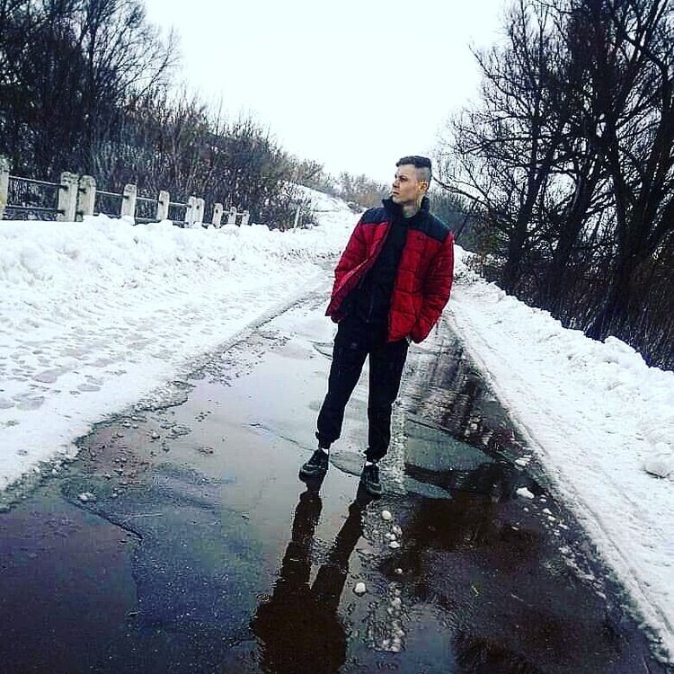  20818937  , 30 ,    