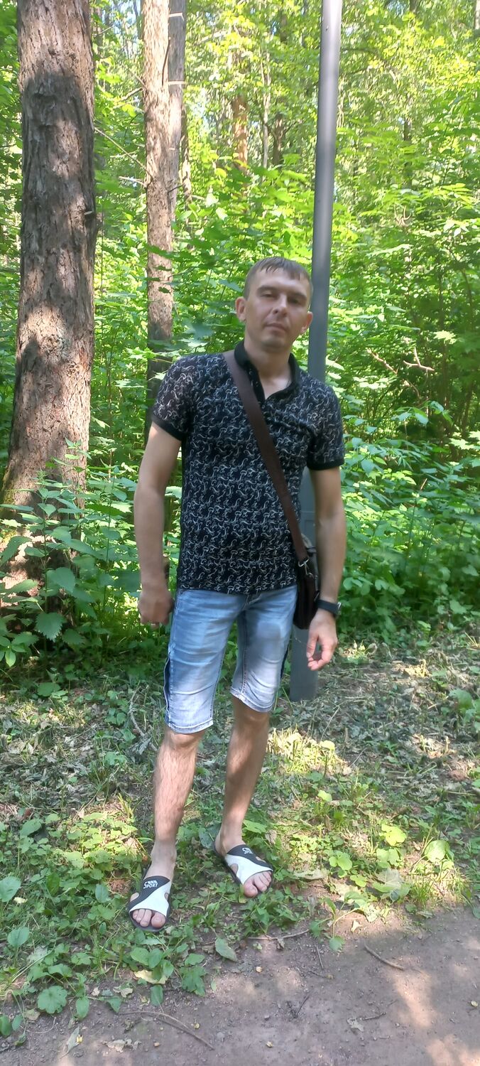  31315267  Ivan, 35 ,    