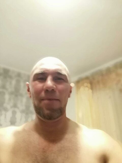  39353437  , 46 ,    