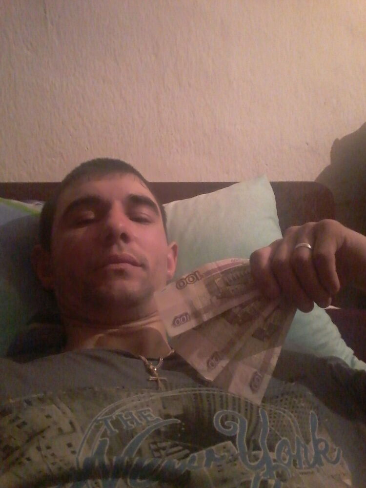 ,   Slava, 33 ,   ,   , c 