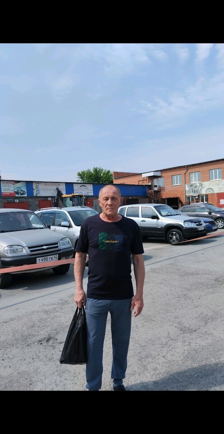  45122637  , 61 ,    