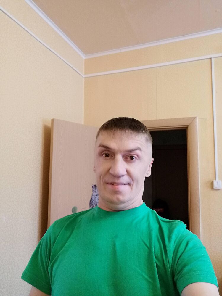  52080967  , 44 ,    