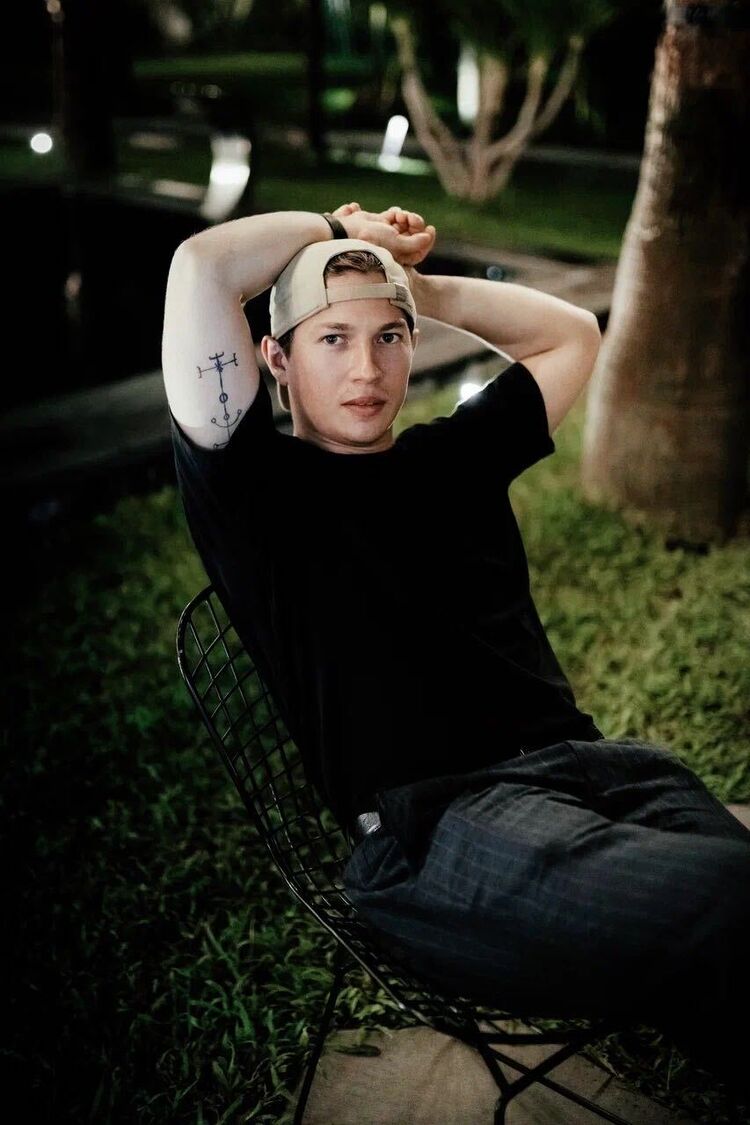  ,   Daniel, 33 ,   ,   
