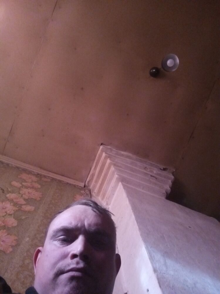  47764237  Jj, 35 ,    