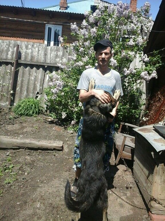  10989277  Alex, 41 ,    