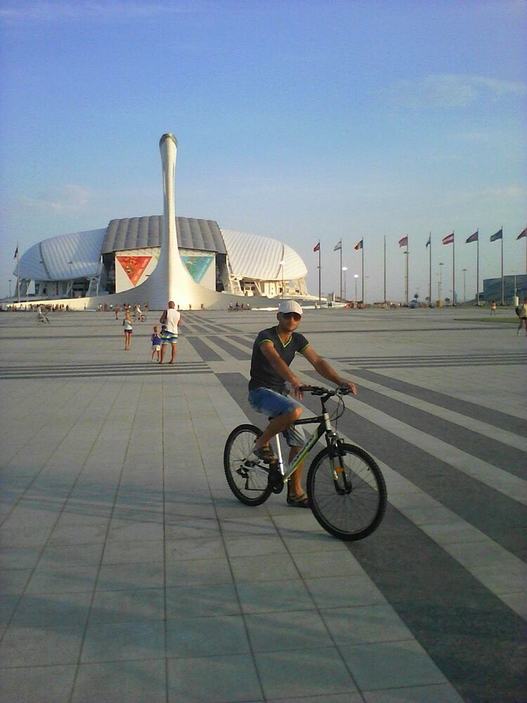  4810567  Akmal, 36 ,    