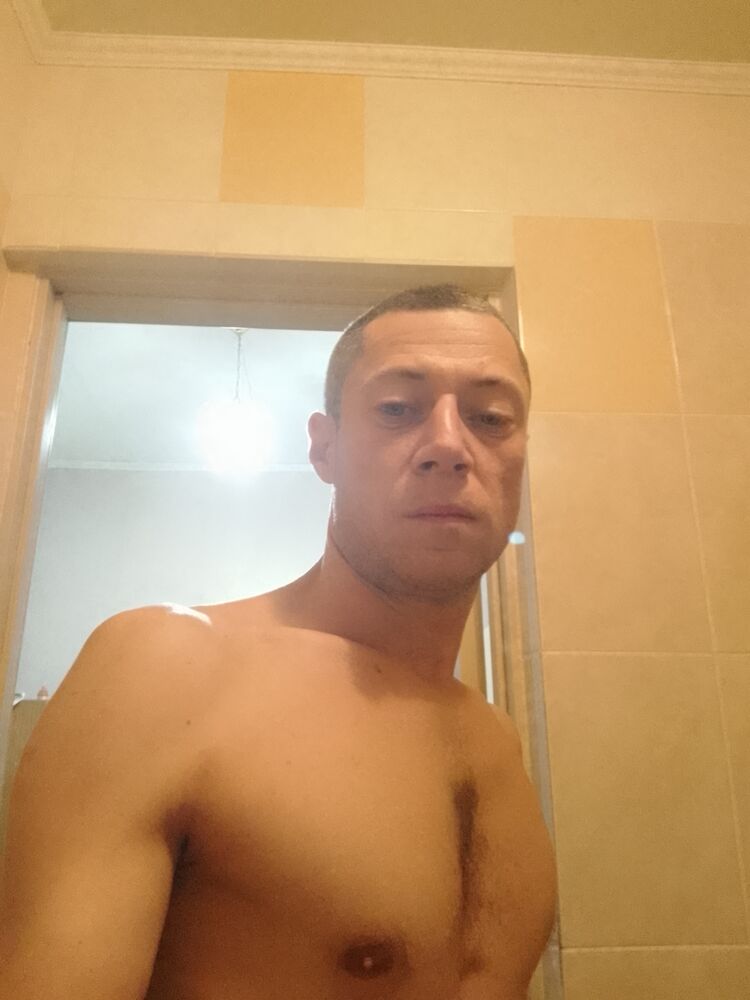  40558137  , 35 ,    