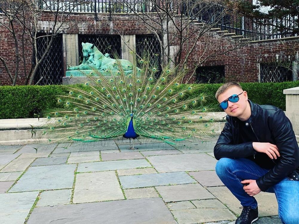  18274907  Andriy, 34 ,    New York City