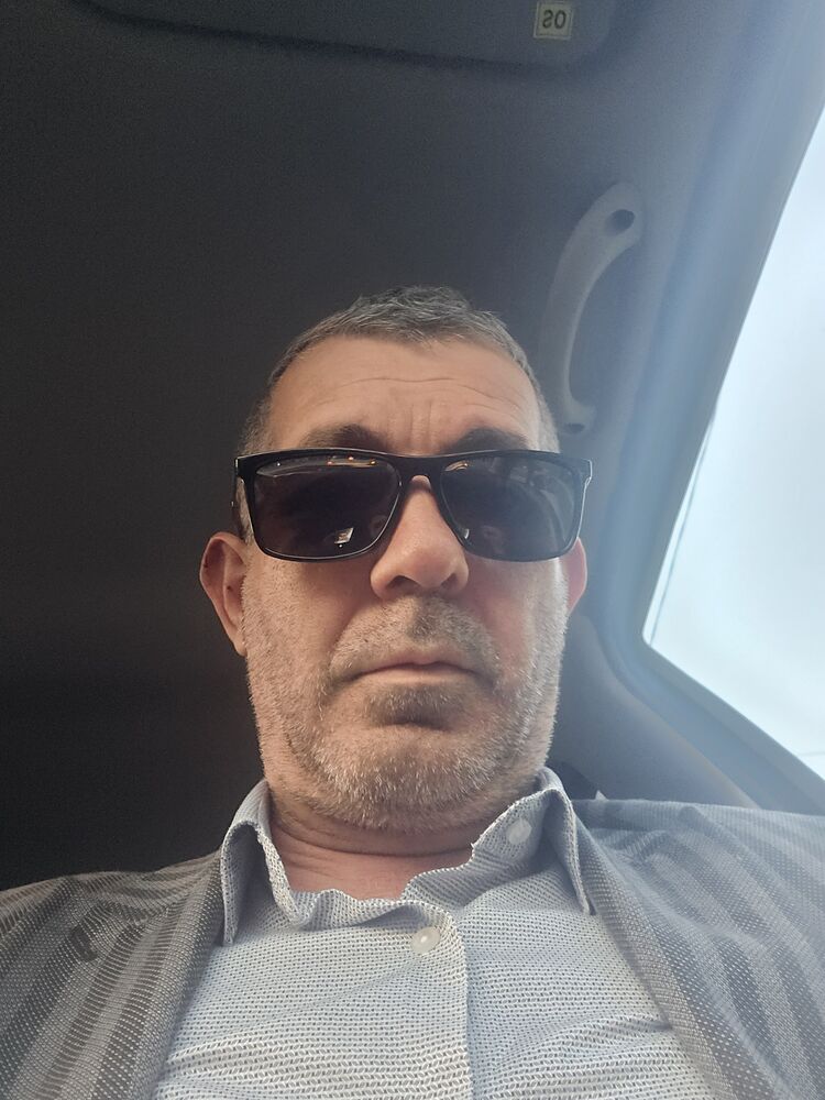  ,   Nariman, 49 ,   ,   