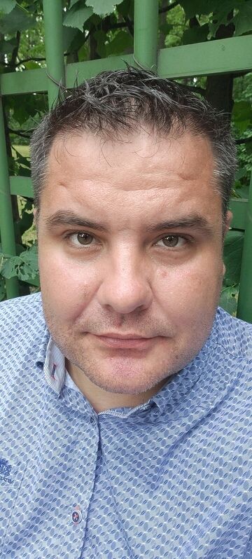  50679007  Viktor, 40 ,    -