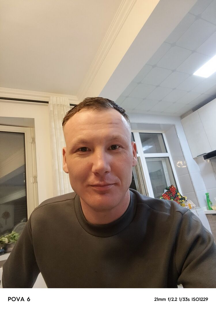  49528017  Evgeny, 30 ,    