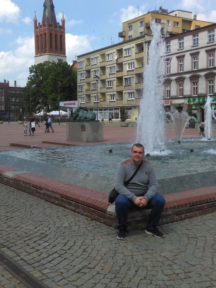 Bytom,   , 42 ,   ,   , c 