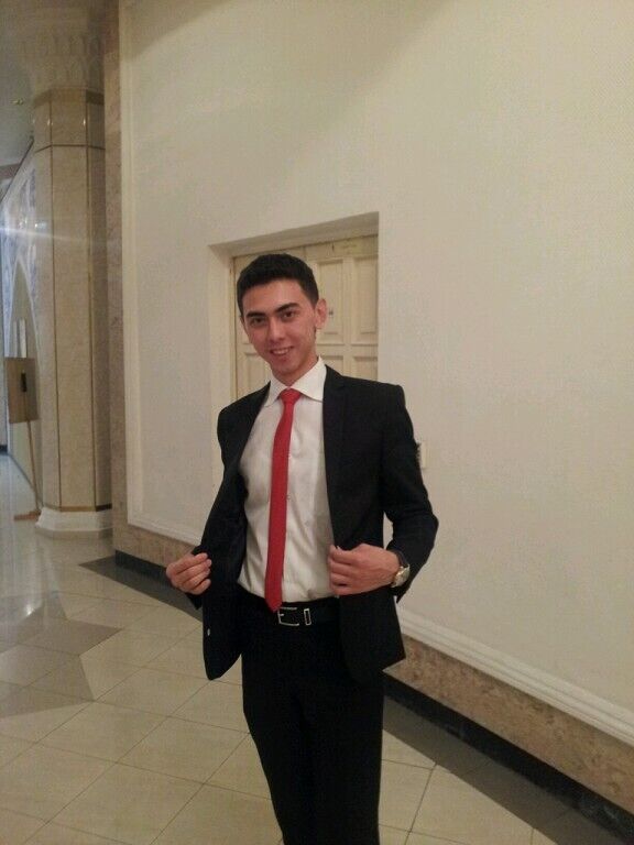  ,   Oybek, 34 ,   ,   