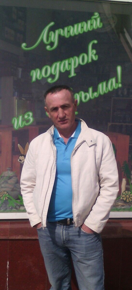  ,   Tigran, 49 ,  