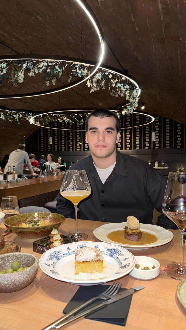 ���� 44879527 ����� ������, 22 ����, ���� ���������� � �����������