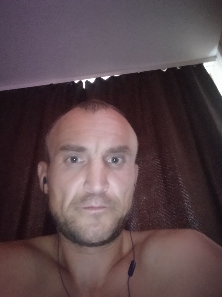 -,   , 44 ,   ,   