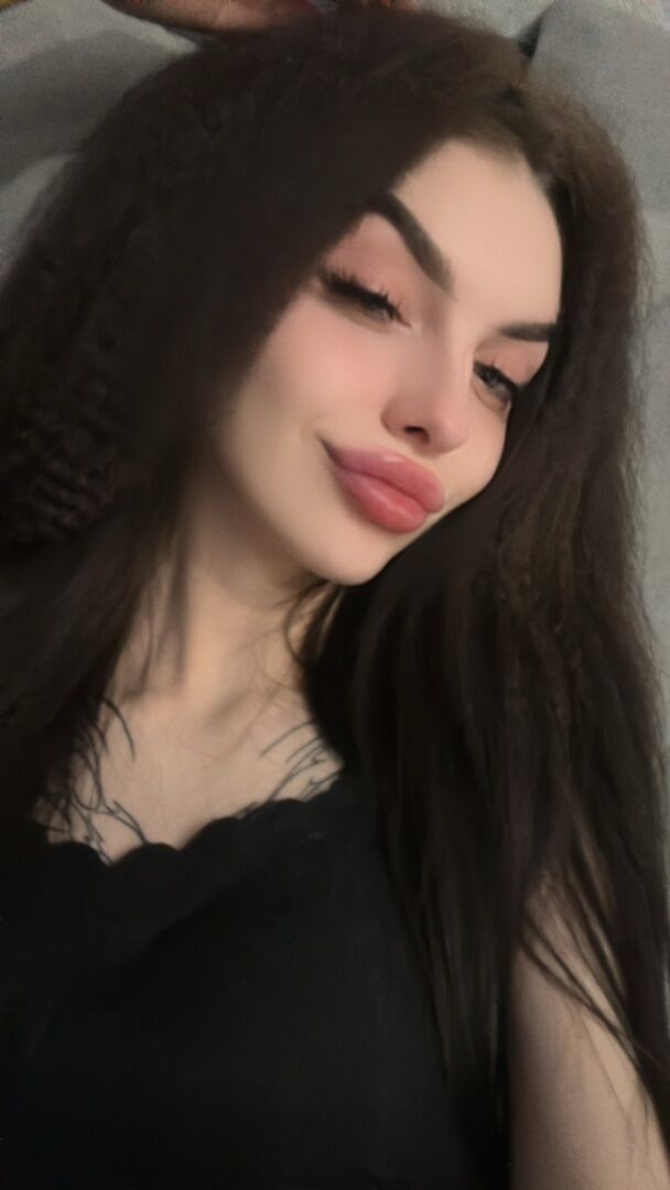  42882477  , 21 ,    -
