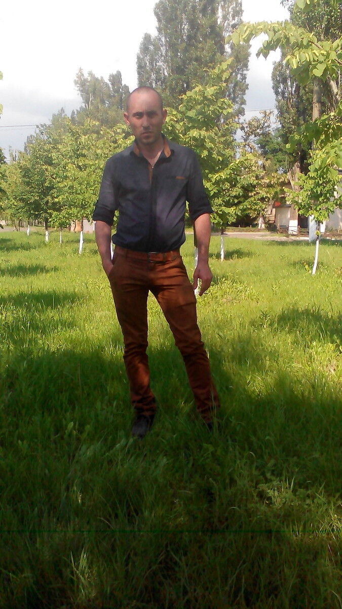  8136317  Dima, 39 ,    