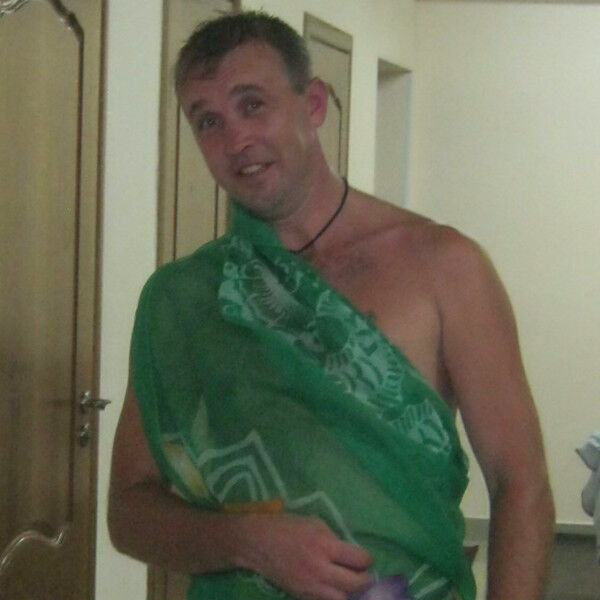  11025167  Vladimir, 48 ,    -